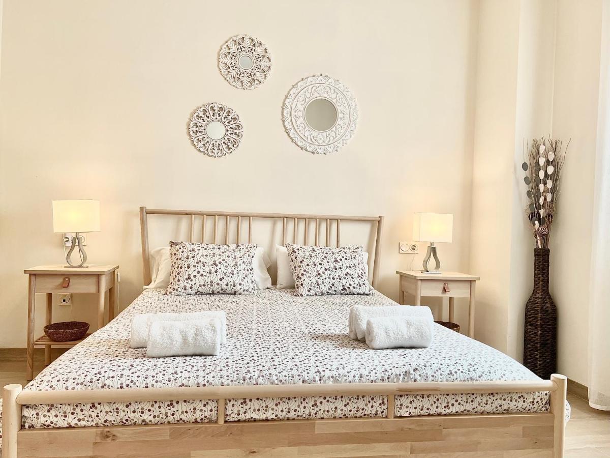 סביליה Teodosio Apartment Free Parking & Central Ac מראה חיצוני תמונה
