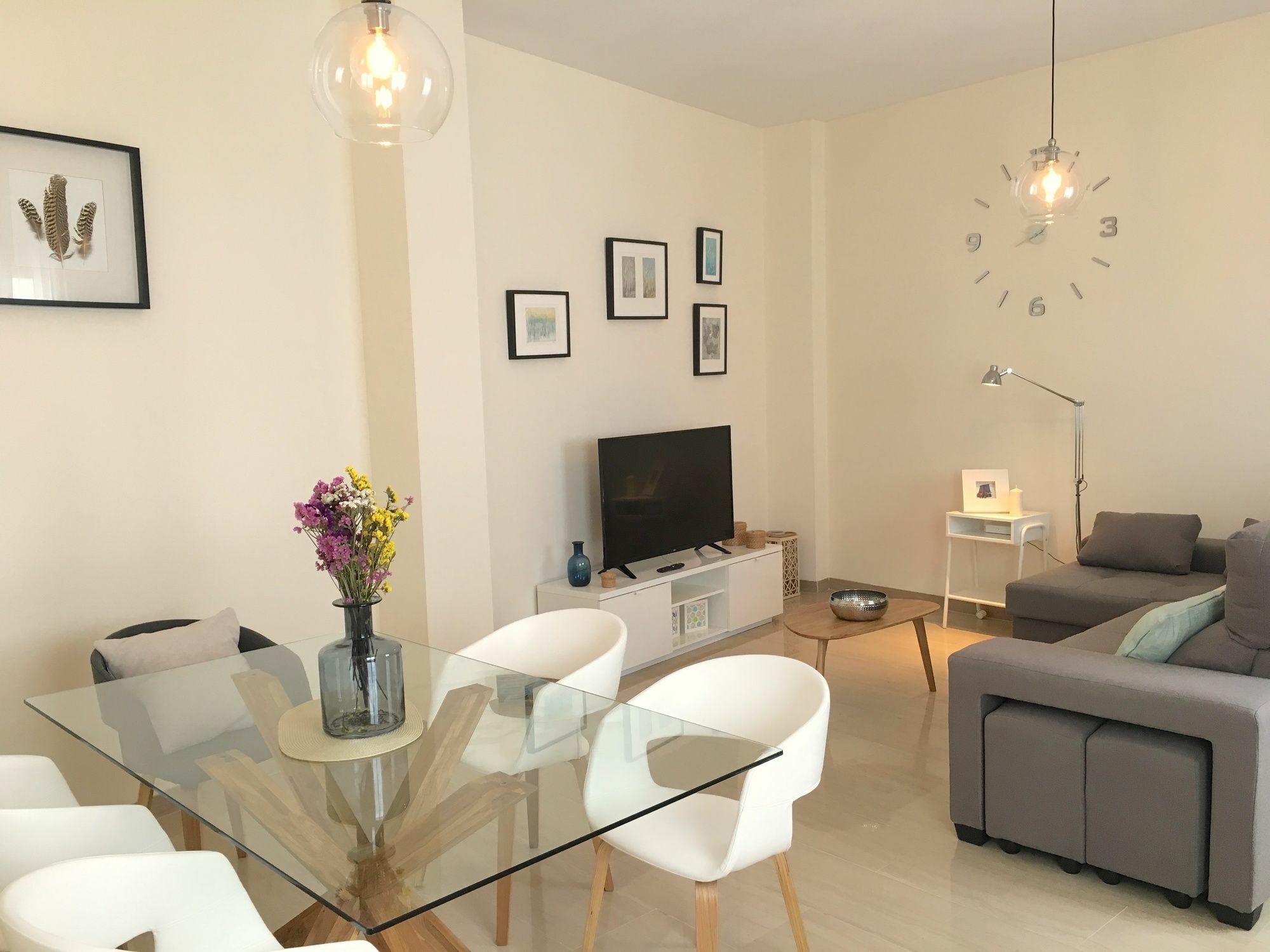 סביליה Teodosio Apartment Free Parking & Central Ac מראה חיצוני תמונה