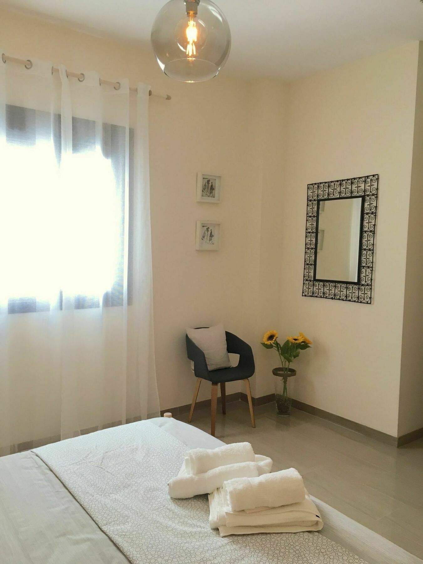 סביליה Teodosio Apartment Free Parking & Central Ac מראה חיצוני תמונה