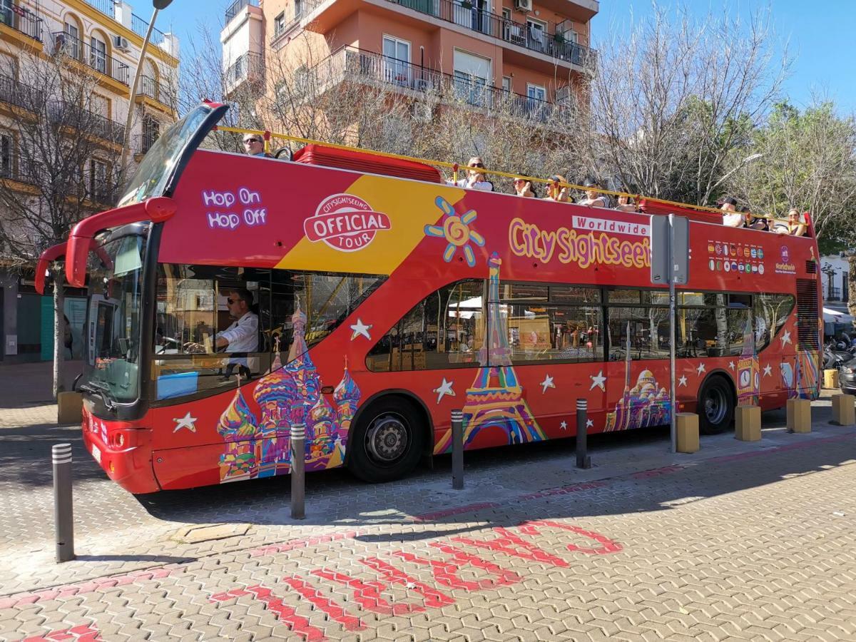 סביליה Teodosio Apartment Free Parking & Central Ac מראה חיצוני תמונה